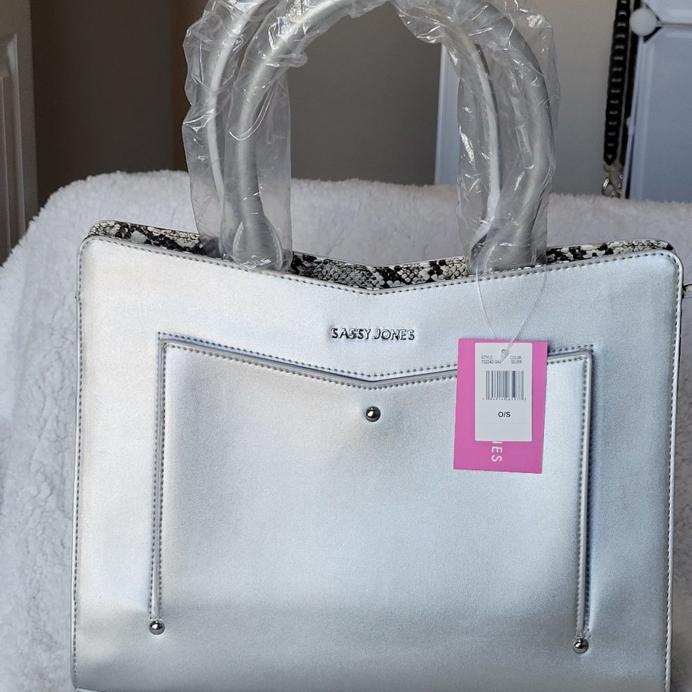 Sassy Jones Charell Purse (NWT)